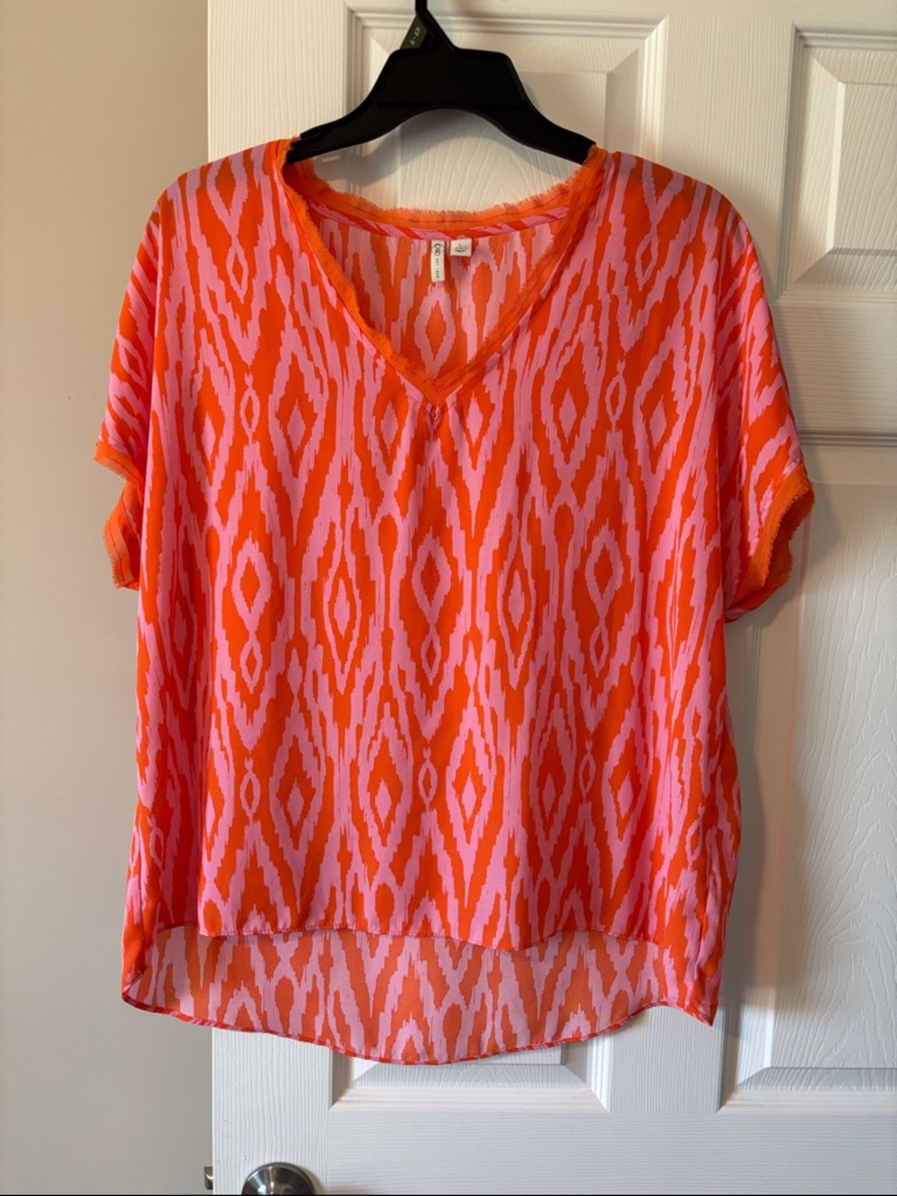 Cato Pink & Orange V-Neck Short Sleeve Blouse